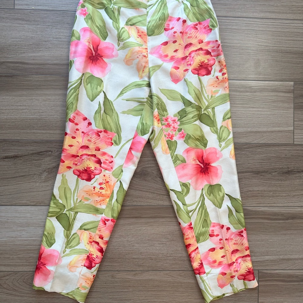 Vintage Silk Dana Buchman Pink Green Floral Capri Pants - Picture 5 of 5